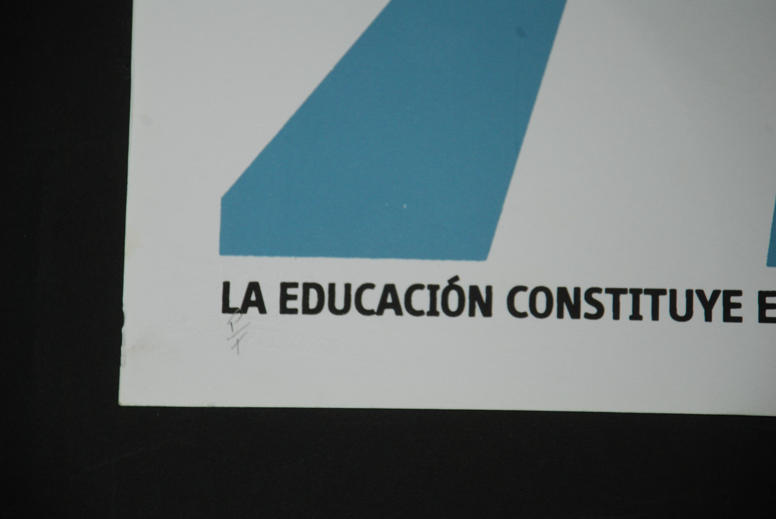 Original Cuban SILKSCREEN Poster"EDUCAR ES PROTEGER"Education DESIGN.Signed art.